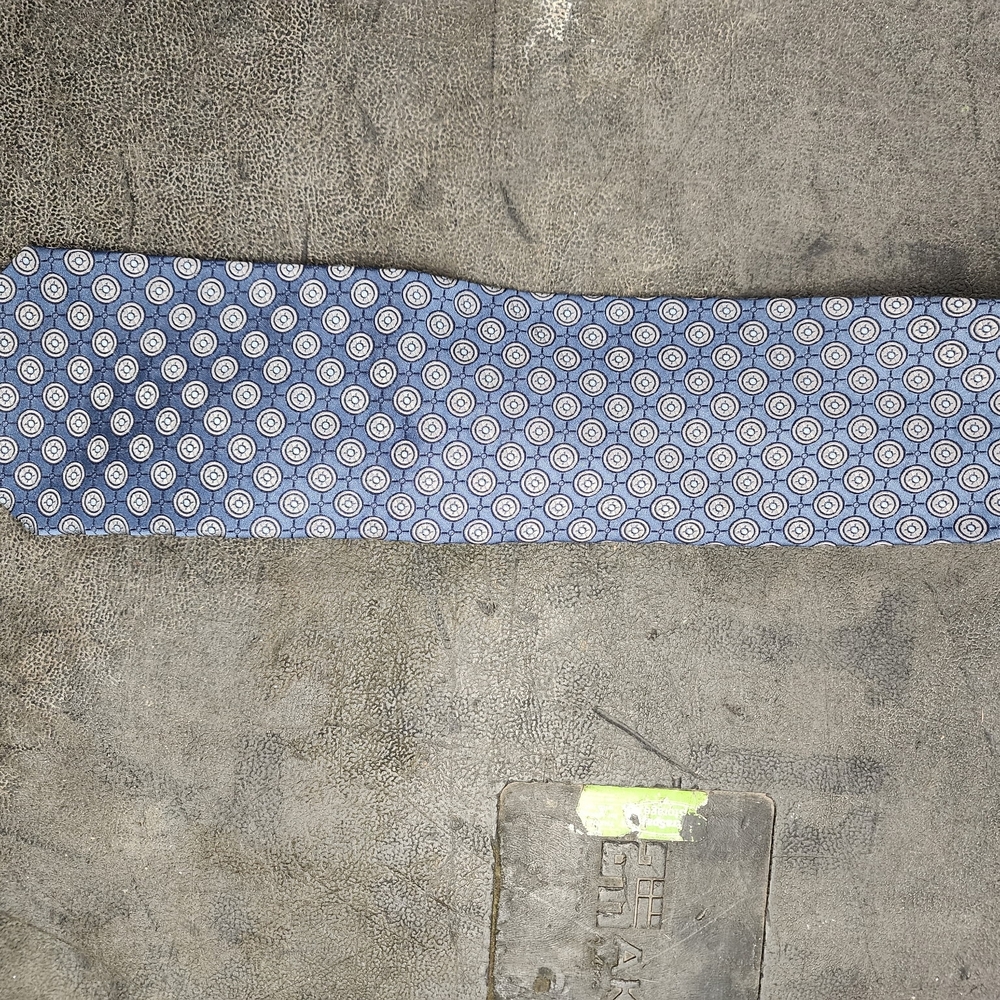 Ike Behar Light Blue Geometric Circle Pattern Tie